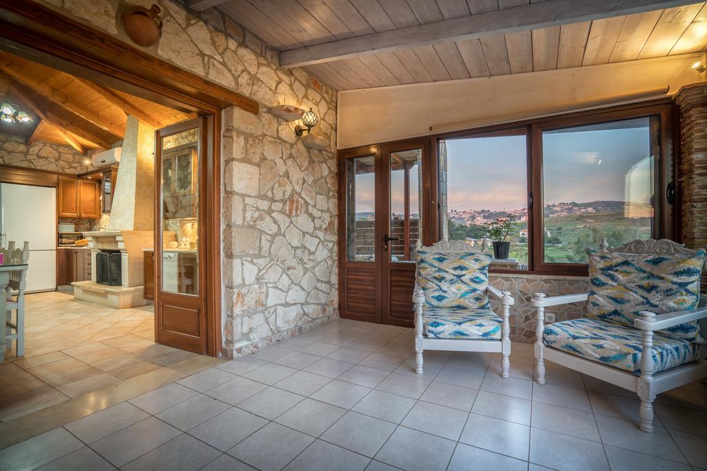 Tramonto With Private Heated Pool, By Zantewize Vila *