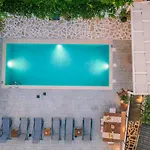 Villa Tramonto With Private Heated Pool, By Zantewize