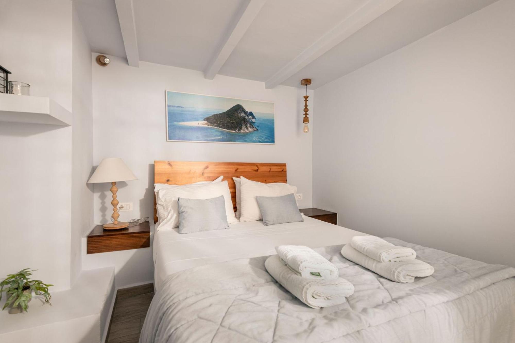 Villa Tramonto With Private Heated Pool, By Zantewize